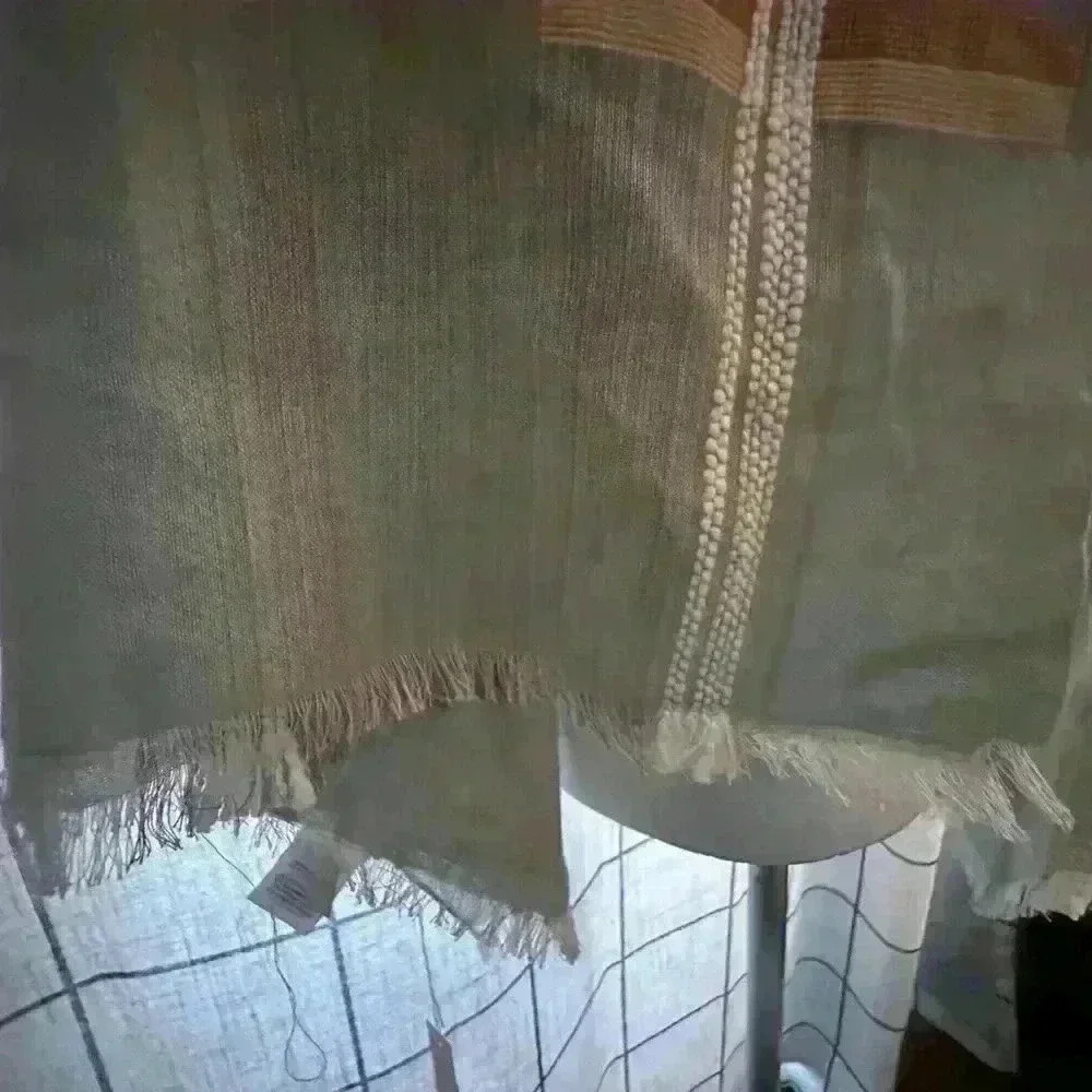Madewell Wrap Scarf - Picture 8 of 10